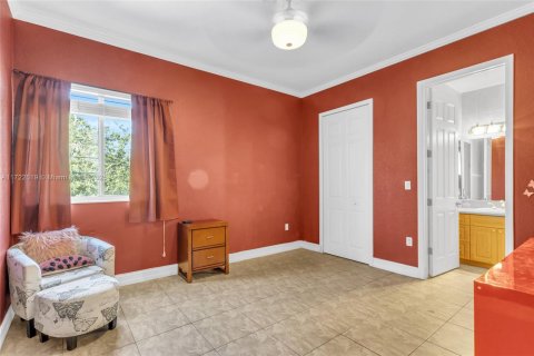 Купить виллу или дом в Майами-Лейкс, Флорида 5 спален, 329.25м2, № 1976201 - фото 30