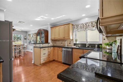 Купить виллу или дом в Бока-Ратон, Флорида 2 спальни, 157.66м2, № 2028581 - фото 28