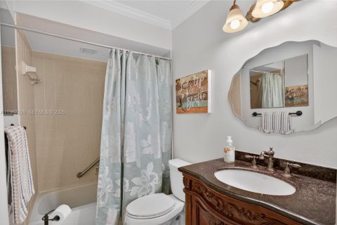 Купить виллу или дом в Бока-Ратон, Флорида 2 спальни, 157.66м2, № 2028581 - фото 23