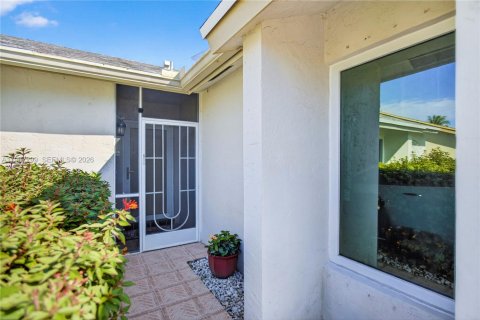 Купить виллу или дом в Бока-Ратон, Флорида 2 спальни, 157.66м2, № 2028581 - фото 5