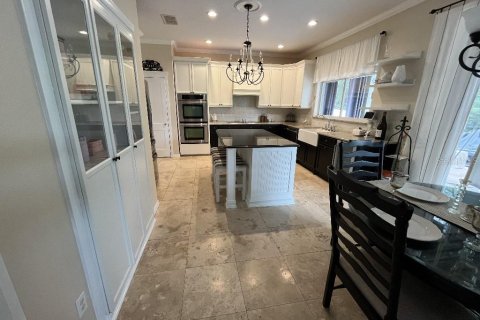 Villa ou maison à vendre à Orlando, Floride: 5 chambres, 307.88 m2 № 2142539 - photo 3