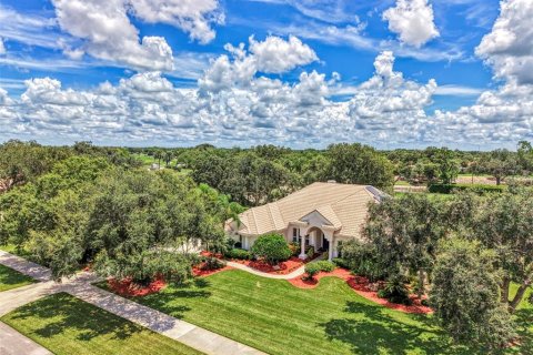 House in Sarasota, Florida 4 bedrooms, 362.6 sq.m. № 2296729