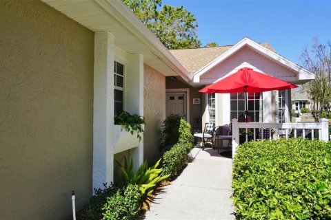 Villa ou maison à vendre à Crystal River, Floride: 2 chambres, 141.03 m2 № 1900826 - photo 4