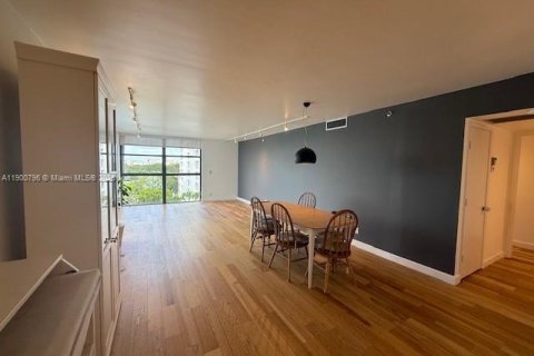 Copropriété à louer à Aventura, Floride: 2 chambres, 114.55 m2 № 1951651 - photo 4