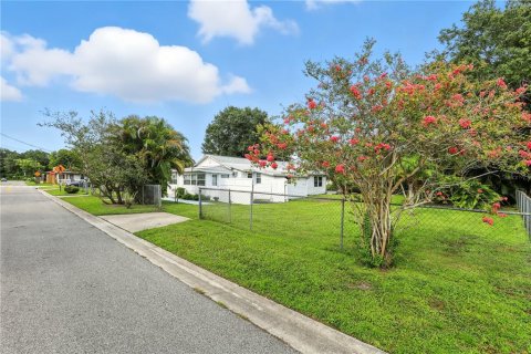 Casa en venta en Sanford, Florida, 3 dormitorios, 171.13 m2 № 1876641 - foto 2