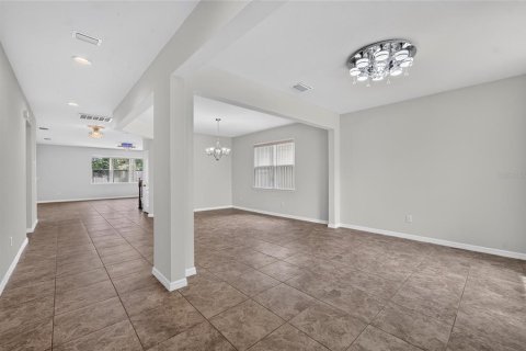 House in Riverview, Florida 4 bedrooms, 325.07 sq.m. № 2209035 - photo 8