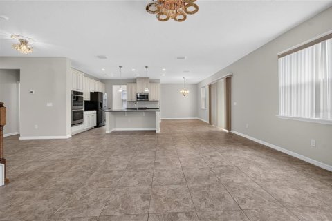House in Riverview, Florida 4 bedrooms, 325.07 sq.m. № 2209035 - photo 13