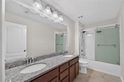 House in Riverview, Florida 4 bedrooms, 325.07 sq.m. № 2209035 - photo 19