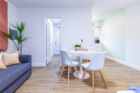 Immobilier commercial à vendre à Fort Lauderdale, Floride № 1985463 - photo 28