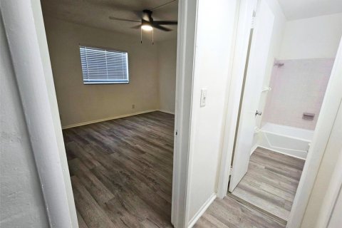 Apartment in Fort Lauderdale, Florida 1 bedroom, 1951.97 sq.m. № 2242270 - photo 7