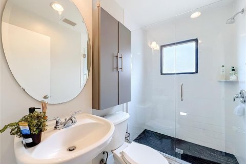 Condominio en venta en Orlando, Florida, 2 dormitorios, 135.17 m2 № 2156868 - foto 25