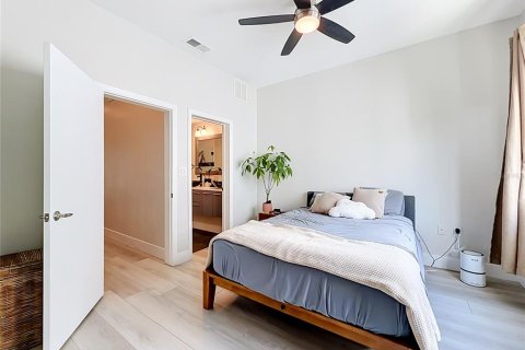 Condominio en venta en Orlando, Florida, 2 dormitorios, 135.17 m2 № 2156868 - foto 29
