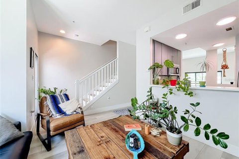 Condominio en venta en Orlando, Florida, 2 dormitorios, 135.17 m2 № 2156868 - foto 19