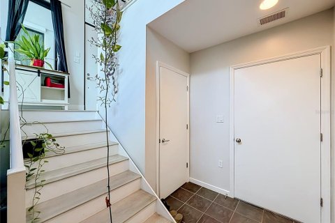 Condominio en venta en Orlando, Florida, 2 dormitorios, 135.17 m2 № 2156868 - foto 9