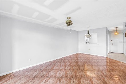Купить кондоминиум в Клируотер, Флорида 3 комнаты, 74.79м2, № 2222465 - фото 5