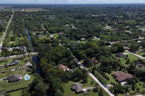 Terreno en venta en Loxahatchee Groves, Florida № 1949938 - foto 11