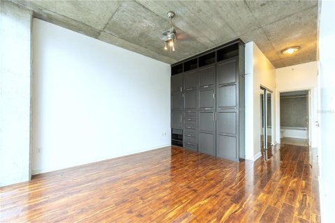 Condo in Orlando, Florida, 1 bedroom  № 1835227 - photo 9