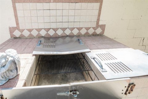 Adosado en venta en Tampa, Florida, 2 dormitorios, 120.96 m2 № 2234505 - foto 16