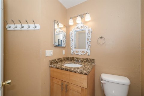 Adosado en venta en Tampa, Florida, 2 dormitorios, 120.96 m2 № 2234505 - foto 21