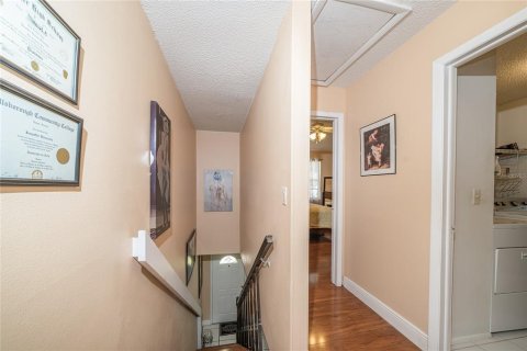 Adosado en venta en Tampa, Florida, 2 dormitorios, 120.96 m2 № 2234505 - foto 25