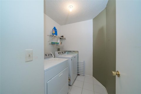 Adosado en venta en Tampa, Florida, 2 dormitorios, 120.96 m2 № 2234505 - foto 26