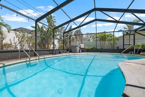 Villa ou maison à vendre à Largo, Floride: 2 chambres, 114.73 m2 № 2137790 - photo 24