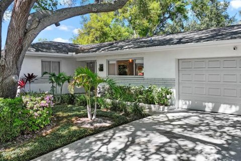 Villa ou maison à vendre à Largo, Floride: 2 chambres, 114.73 m2 № 2137790 - photo 3
