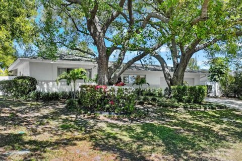 Villa ou maison à vendre à Largo, Floride: 2 chambres, 114.73 m2 № 2137790 - photo 2