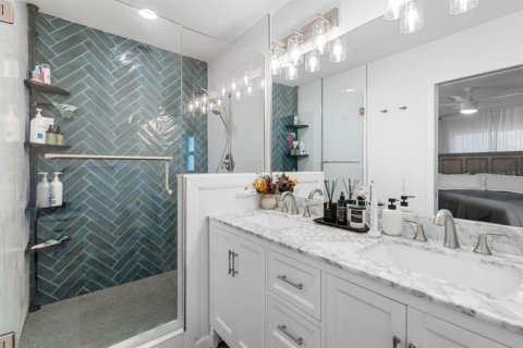 Villa ou maison à vendre à Largo, Floride: 2 chambres, 114.73 m2 № 2137790 - photo 19