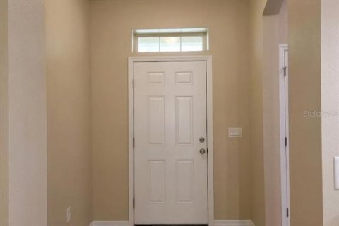 Touwnhouse à louer à Brandon, Floride: 3 chambres, 172.8 m2 № 2421792 - photo 4