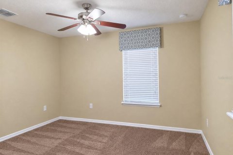 Touwnhouse à louer à Brandon, Floride: 3 chambres, 172.8 m2 № 2421792 - photo 28