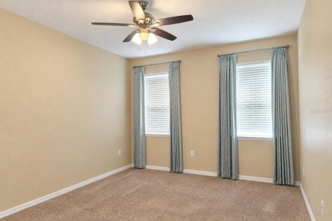 Touwnhouse à louer à Brandon, Floride: 3 chambres, 172.8 m2 № 2421792 - photo 19