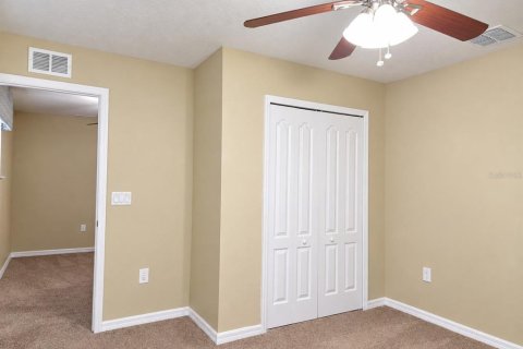 Touwnhouse à louer à Brandon, Floride: 3 chambres, 172.8 m2 № 2421792 - photo 29