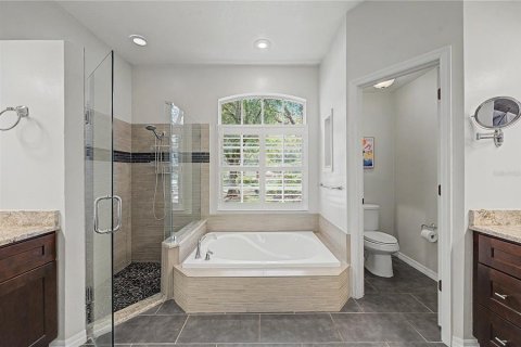 Villa ou maison à vendre à Tampa, Floride: 4 chambres, 209.49 m2 № 2314840 - photo 18