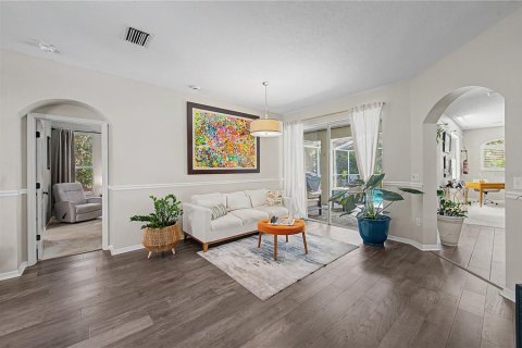 Villa ou maison à vendre à Tampa, Floride: 4 chambres, 209.49 m2 № 2314840 - photo 5