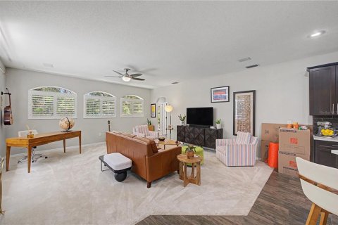 Villa ou maison à vendre à Tampa, Floride: 4 chambres, 209.49 m2 № 2314840 - photo 11