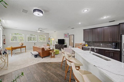 Villa ou maison à vendre à Tampa, Floride: 4 chambres, 209.49 m2 № 2314840 - photo 15