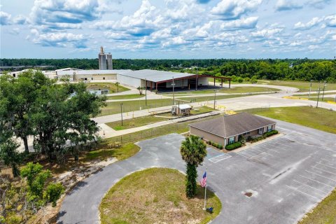 Commercial property in Perry, Florida № 2100970 - photo 2