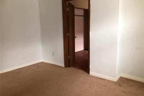 House in Leesburg, Florida 3 bedrooms, 215.16 sq.m. № 1557572 - photo 25