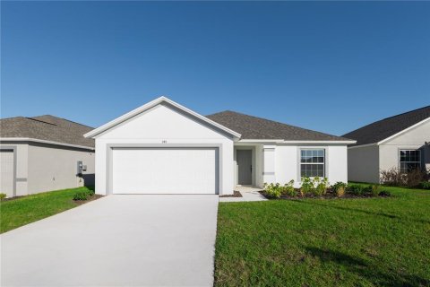 Villa ou maison à Lake Wales, Floride 3 chambres, 134.43 m2 № 2347127