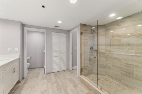 Condo in Stuart, Florida, 2 bedrooms  № 2376850 - photo 30