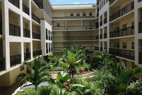 Copropriété à louer à Tampa, Floride: 2 chambres, 77.2 m2 № 1886769 - photo 9