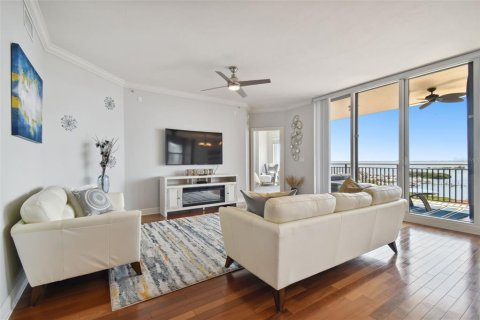 Condo in Tampa, Florida, 3 bedrooms  № 1246560 - photo 9