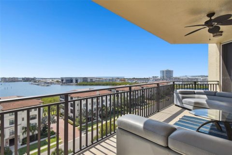 Condo in Tampa, Florida, 3 bedrooms  № 1246560 - photo 8