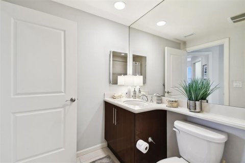 Condo in Tampa, Florida, 3 bedrooms  № 1246560 - photo 25