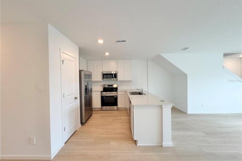 Adosado en alquiler en Davenport, Florida, 3 dormitorios, 128.02 m2 № 2094180 - foto 6
