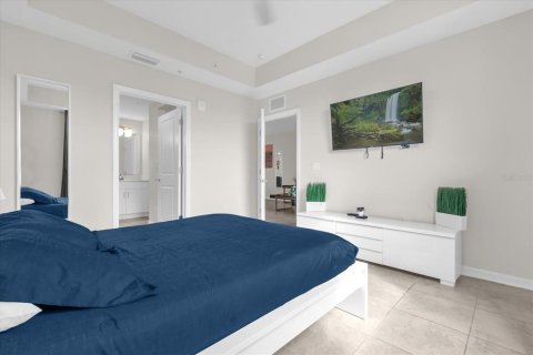 Купить кондоминиум в Киссимми, Флорида 8 комнат, 104.61м2, № 1774760 - фото 19
