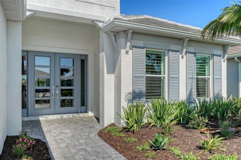 House in Lakewood Ranch, Florida 3 bedrooms, 279.08 sq.m. № 2416565 - photo 10