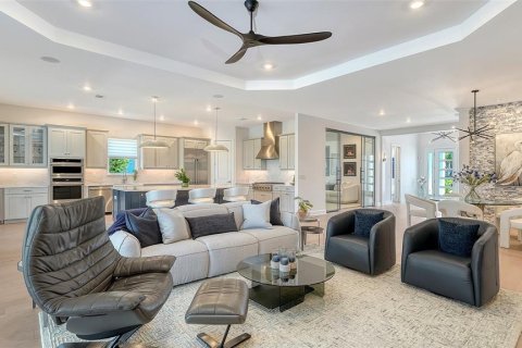 House in Lakewood Ranch, Florida 3 bedrooms, 279.08 sq.m. № 2416565 - photo 22
