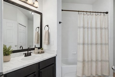 Condo in Orlando, Florida, 2 bedrooms № 2207277 - photo 20